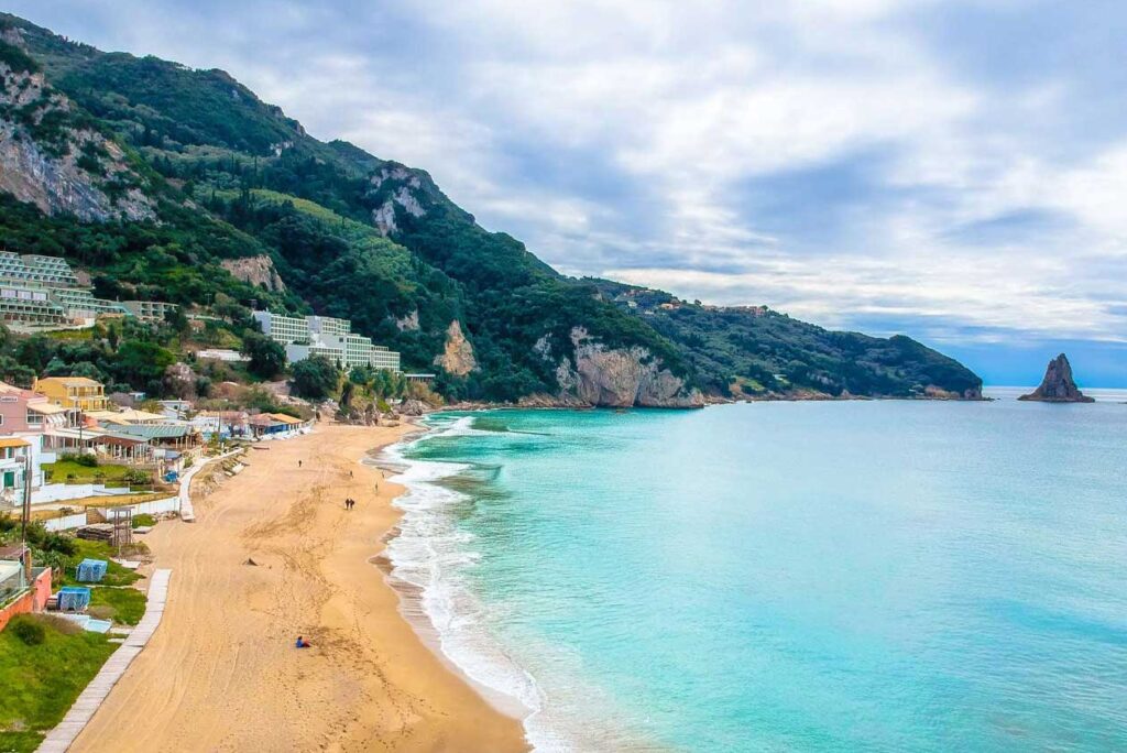 Agios Gordios beach